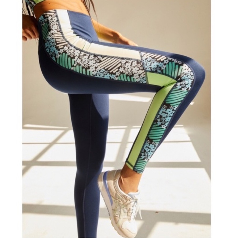Free people movement leggings size small in excellent condition.